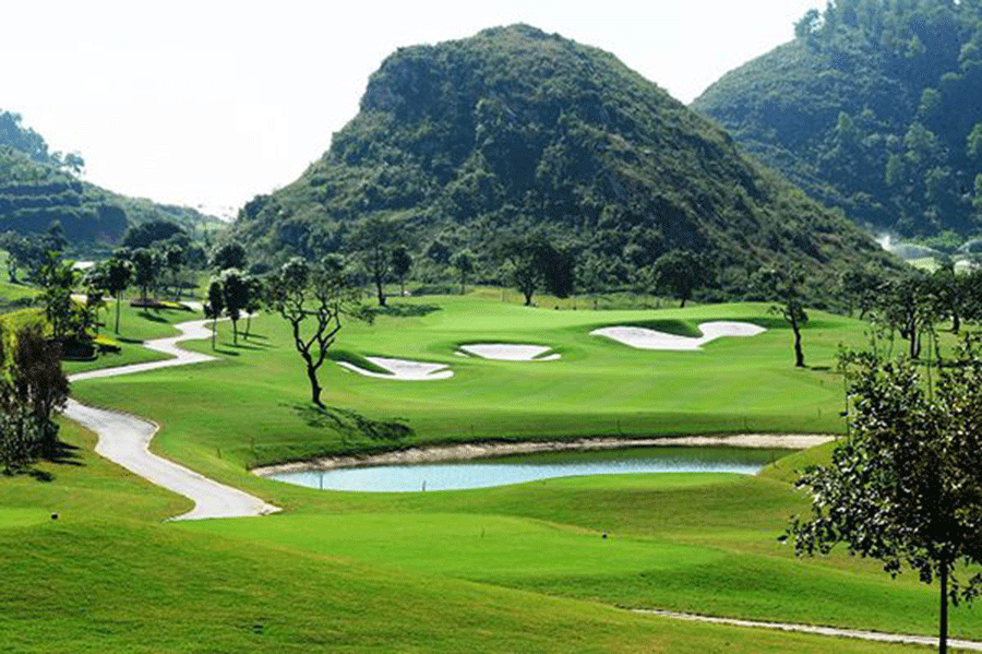 Chi phí đánh golf tại sân golf 3 miền của Việt Nam